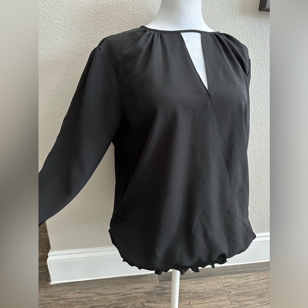 MICHAEL by Michael Kors Black V-neck wrap front Washable Blouse Top Size M
